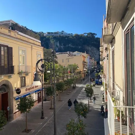 Lux Sorrento
